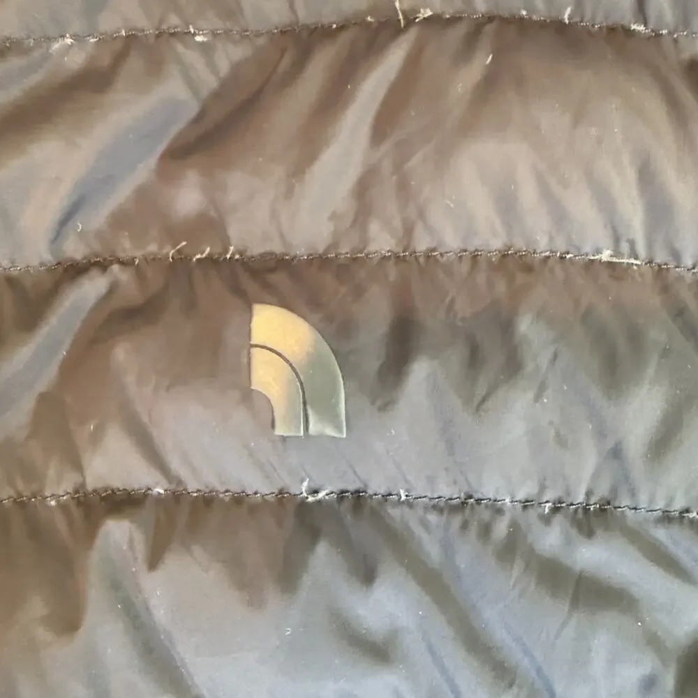 The North Face Mens M Lightweight Hooded Puffer Jacket Black Full Zip Insulated